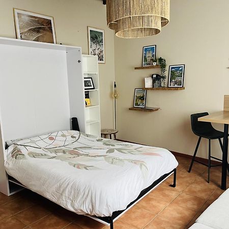 Logement, Plein Centre Du Village De Verzy Exterior foto