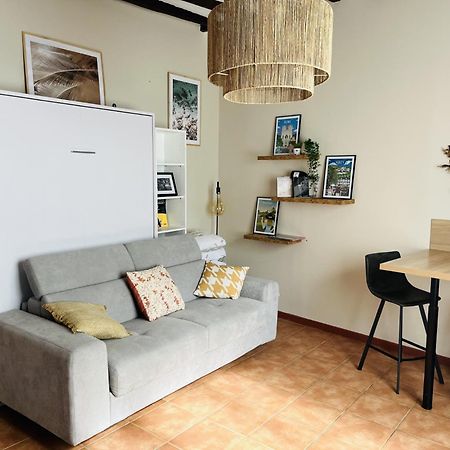 Logement, Plein Centre Du Village De Verzy Exterior foto